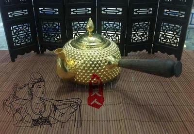 白夫人与茶道 鎏金足银壶中的禅意人生